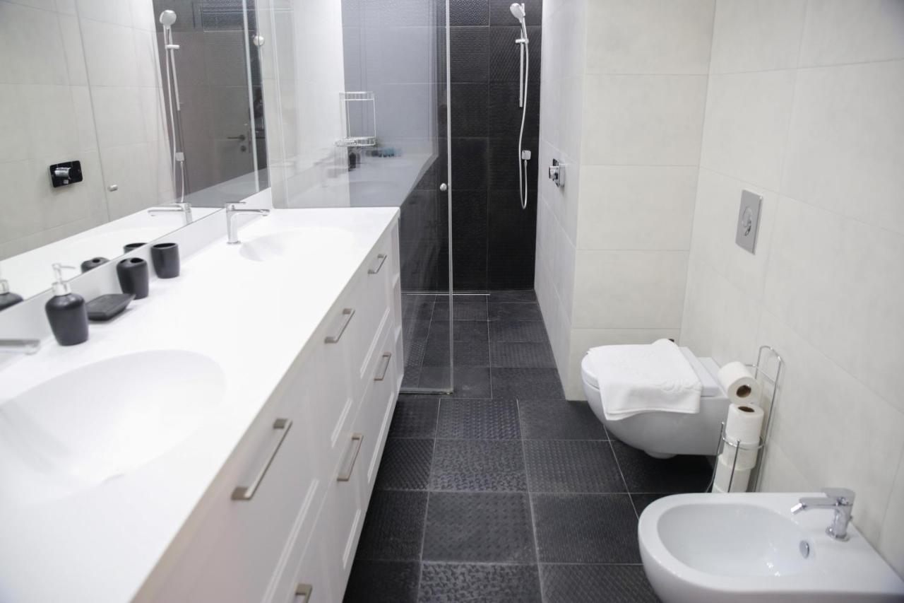 Апартаменти Yalarent Midtown Towers Tlv Тель-Авів Екстер'єр фото